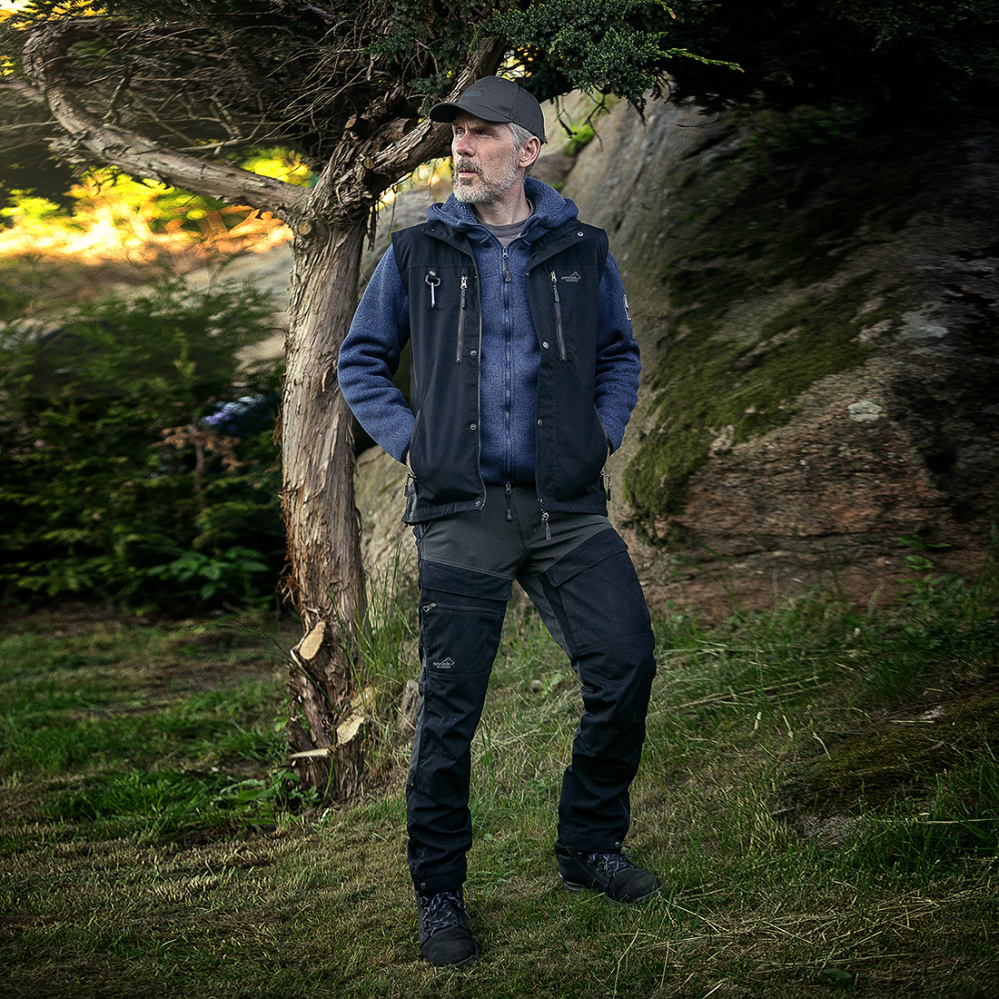 részlet ARRAK Hybrid Stretch túranadrág